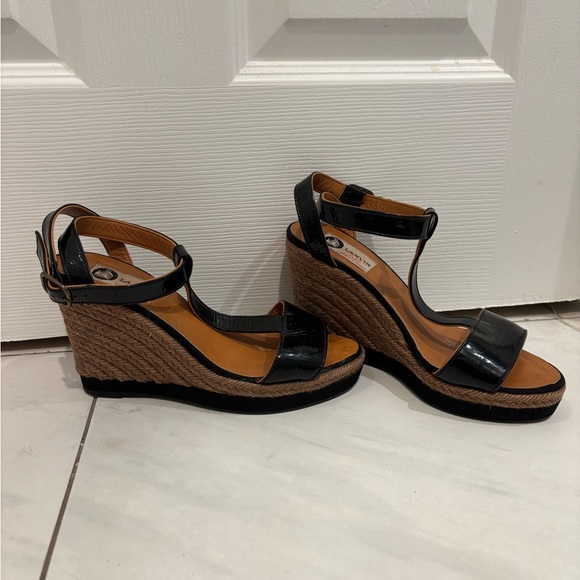 Lanvin Black and Tan Wedge Sandals - Picture 5 of 10